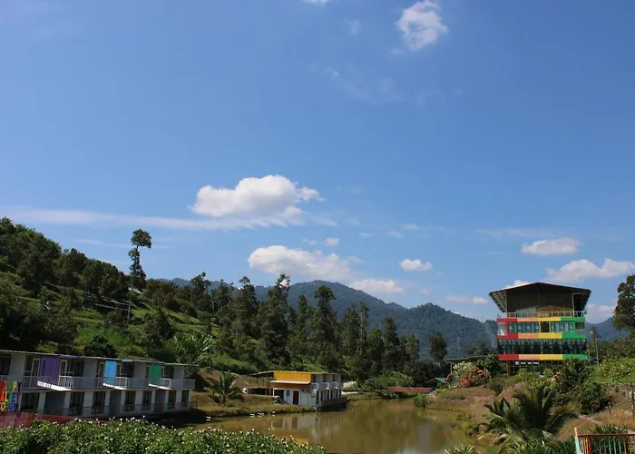 Happy Valley Eco Farm